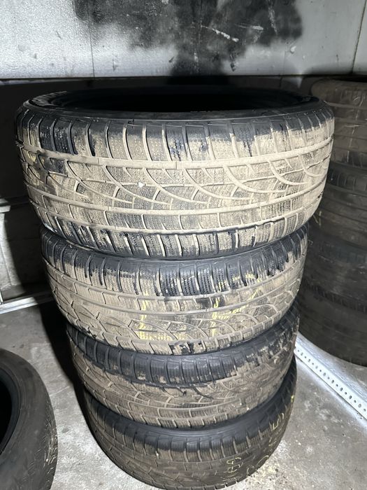 Hankook wintericep evo 235/55R17