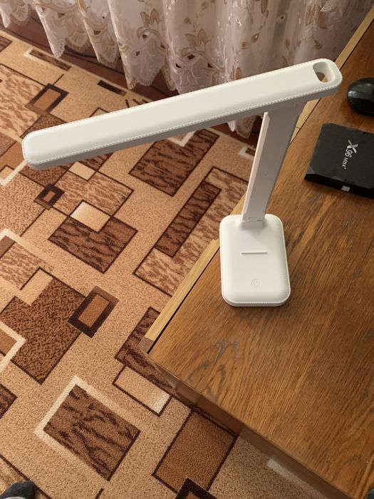 Настільна usb лампа з сенсором