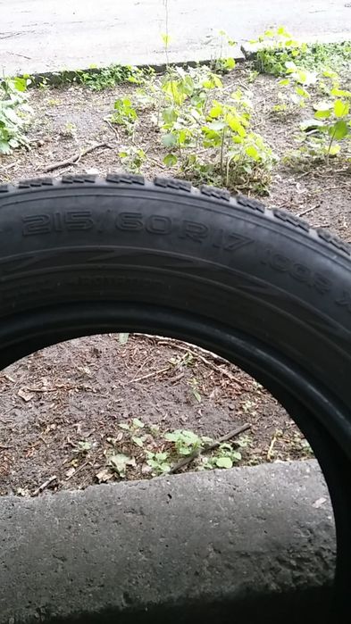 Зимова різина 215/60 R -17 2000 4-шт.
