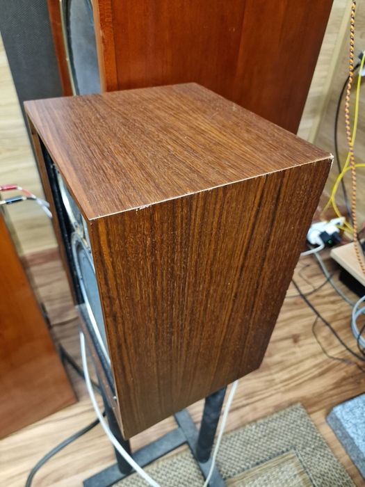 Colunas wharfedale denton 3