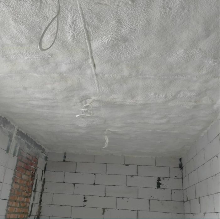 Утеплення пінополіуретаном, піною Стрий