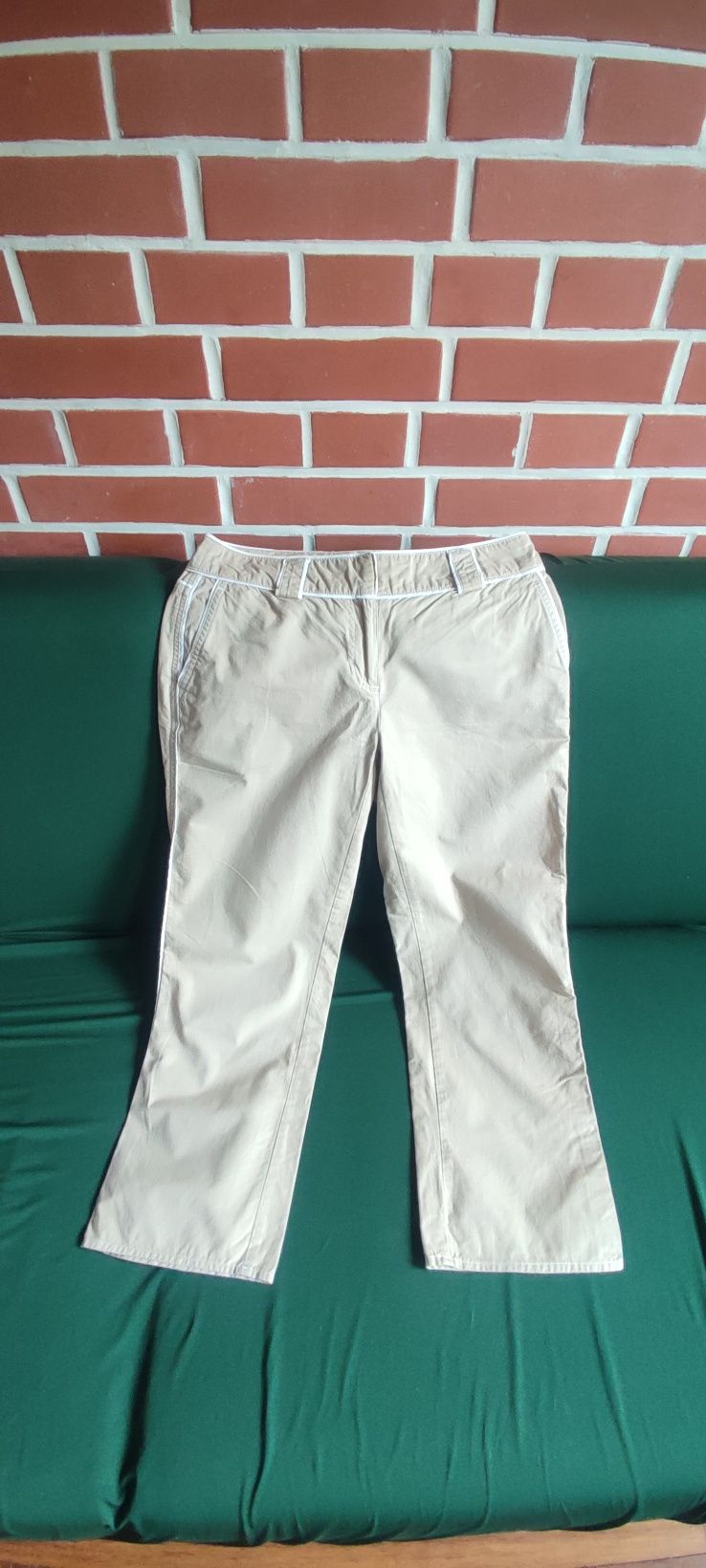 Bawelniane spodnie cygaretki capri chinosy L XL