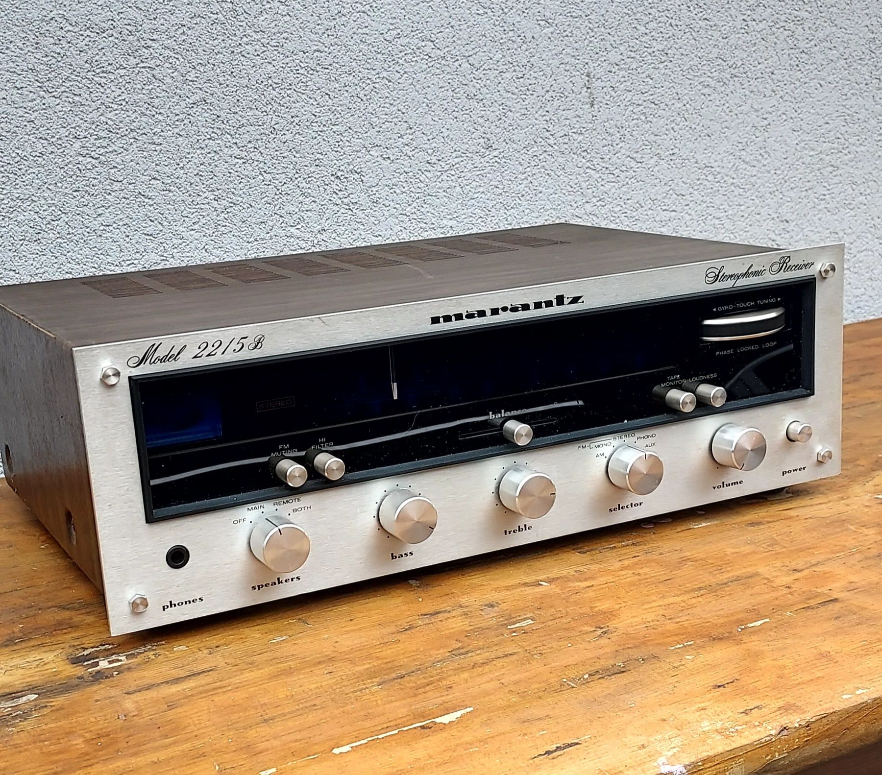 Amplituner Marantz 2215 B Klasyk Vintage
