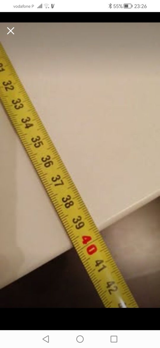 Mesa cabeceira branca