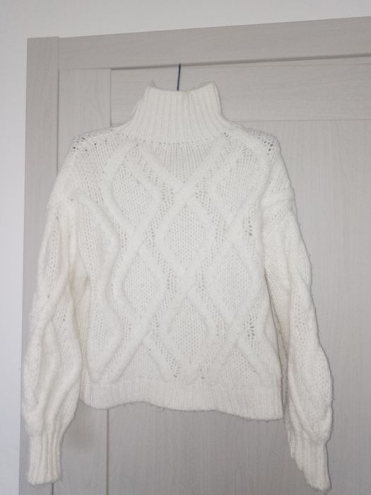 нарядный свитер S-M кроп свитер с косами ручная работа