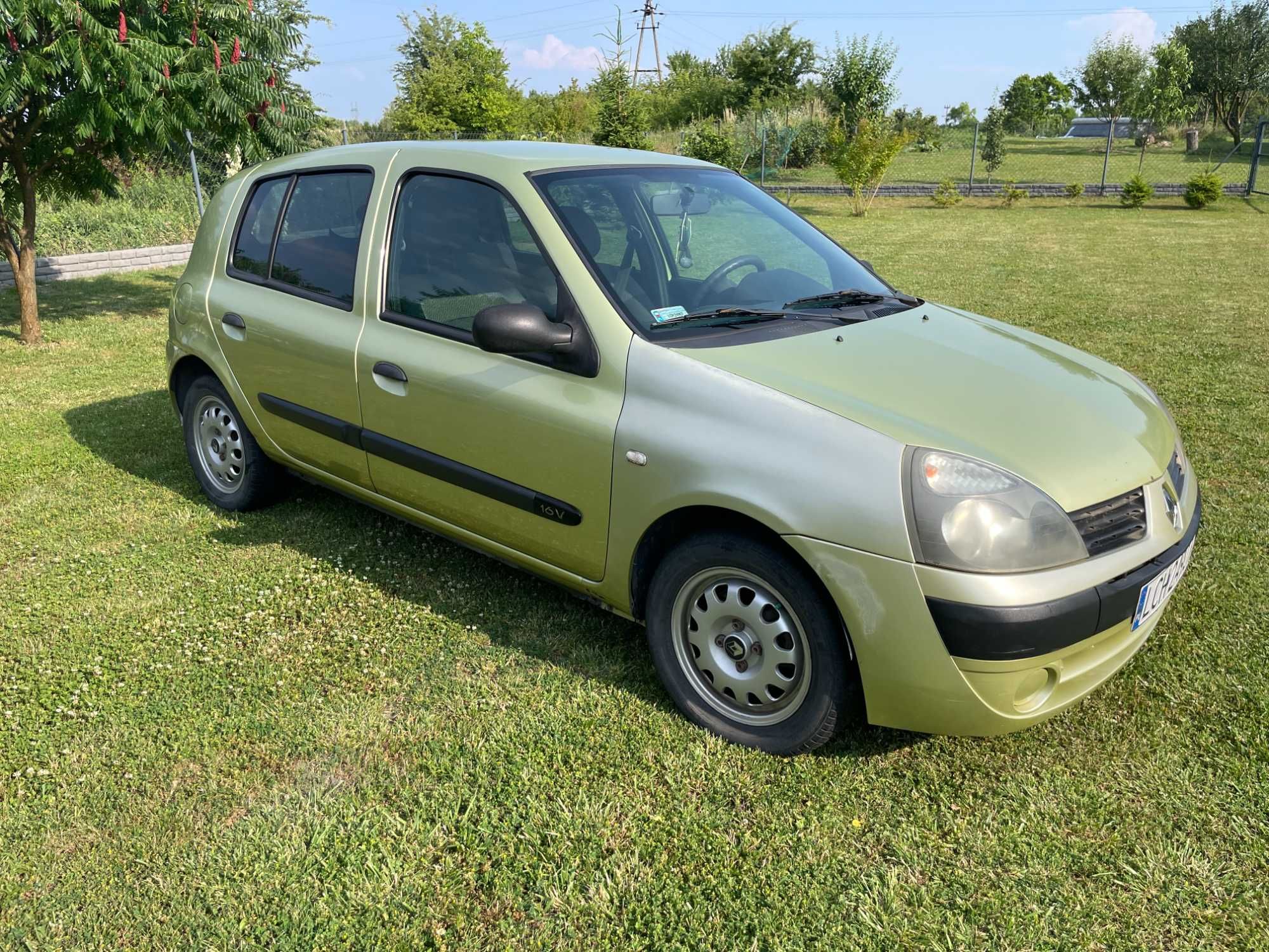 Renault Clio II 1.2 16V | 2004 |