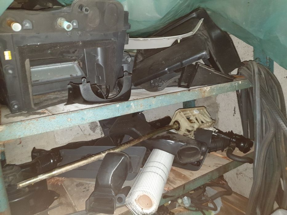 Daewoo Nexia 1.5 benzyna dużo części oddam prawie za darmo