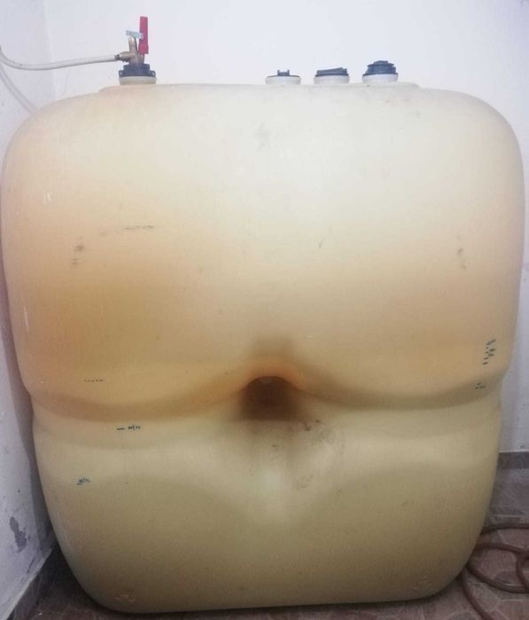 Vendo Caldeira Lamborghini BIA 30 90 a gasóleo + Depósito 1000L