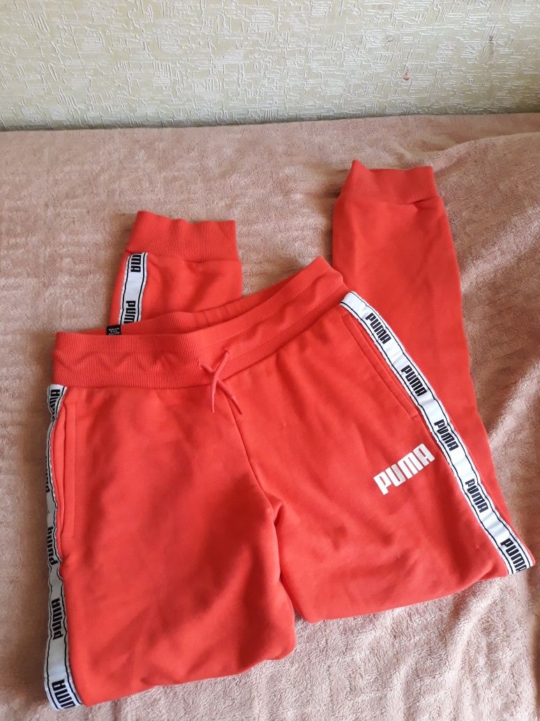 Женские штанишки Puma