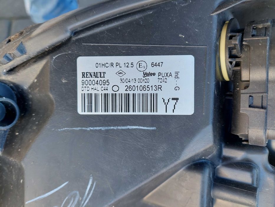 Lampa Przednia PRAWA RENAULT TWINGO II LIFT 2012- Europa Oryginał