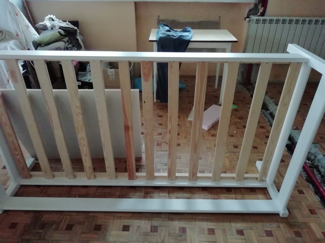 Łóżko dziecięce pojedyncze 180x90 barierka