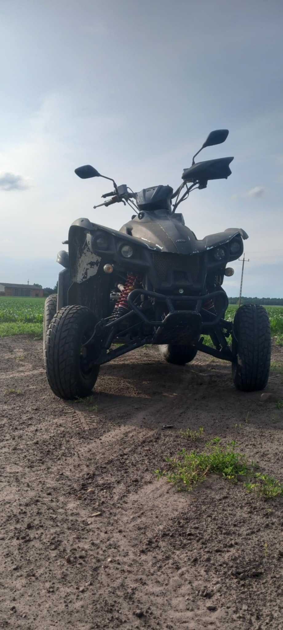 Quad szosowy  TGB target