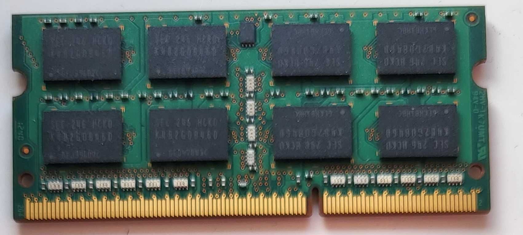 Pamięć RAM DDR3  4GB PC3 12800S 1600 MHz Samsung - do laptopa