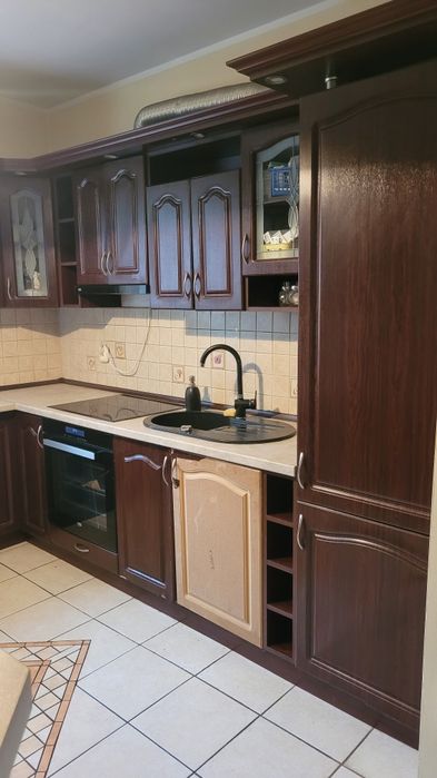 Zestaw meblowy do kuchni, ankes wraz z barkiem oraz blatem