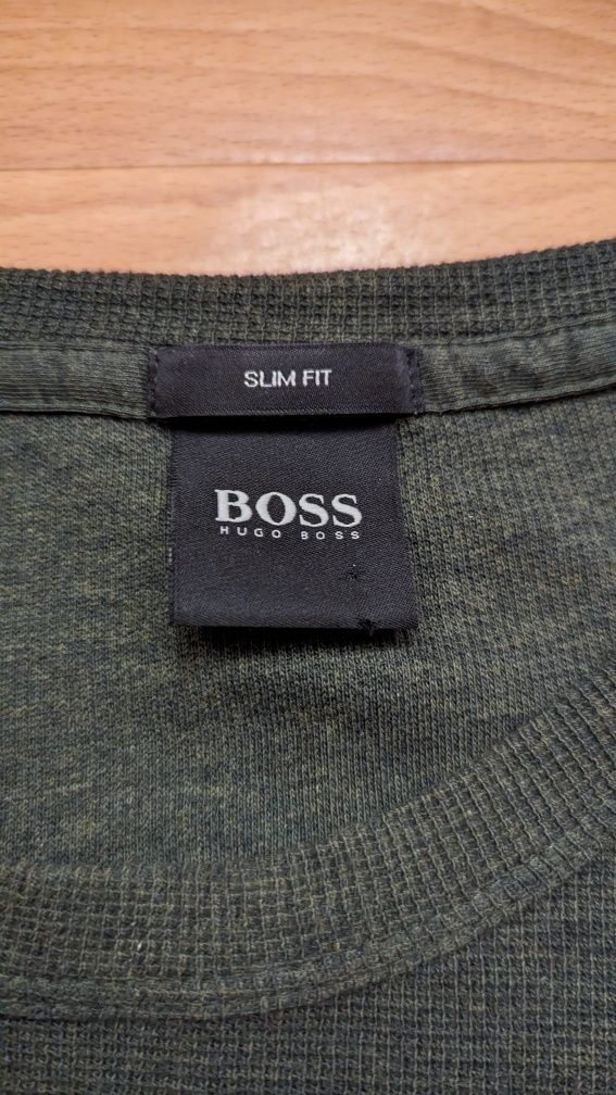 кофта, лонгслів, преміум бренду Hugo Boss m-l оригінал новий стан