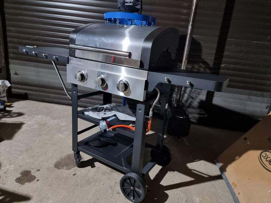 Grill gazowy duży Goodhome plus reduktor do butli