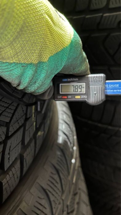 Комплект зимової гуми 195/55/20 Goodyear