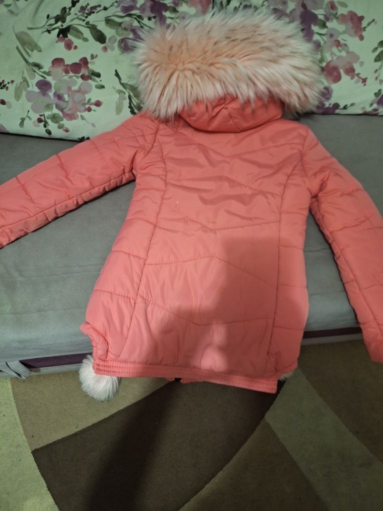 демісезонна куртка , рожева