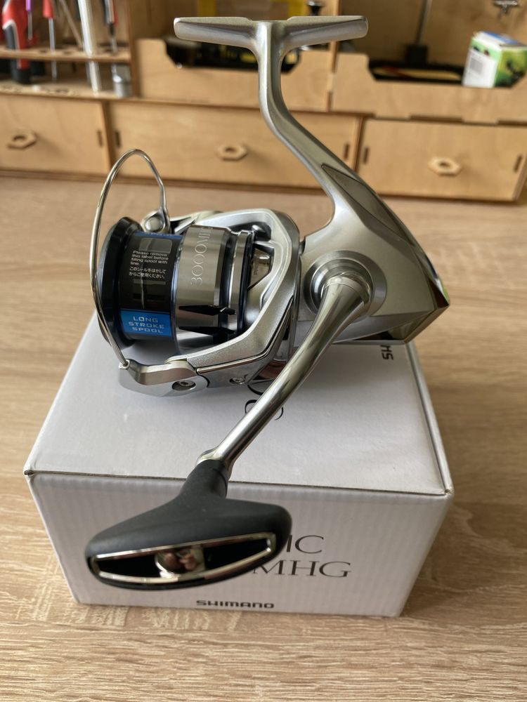 Котушкі Shimano 19 ,23 Stradic ,3000mhg