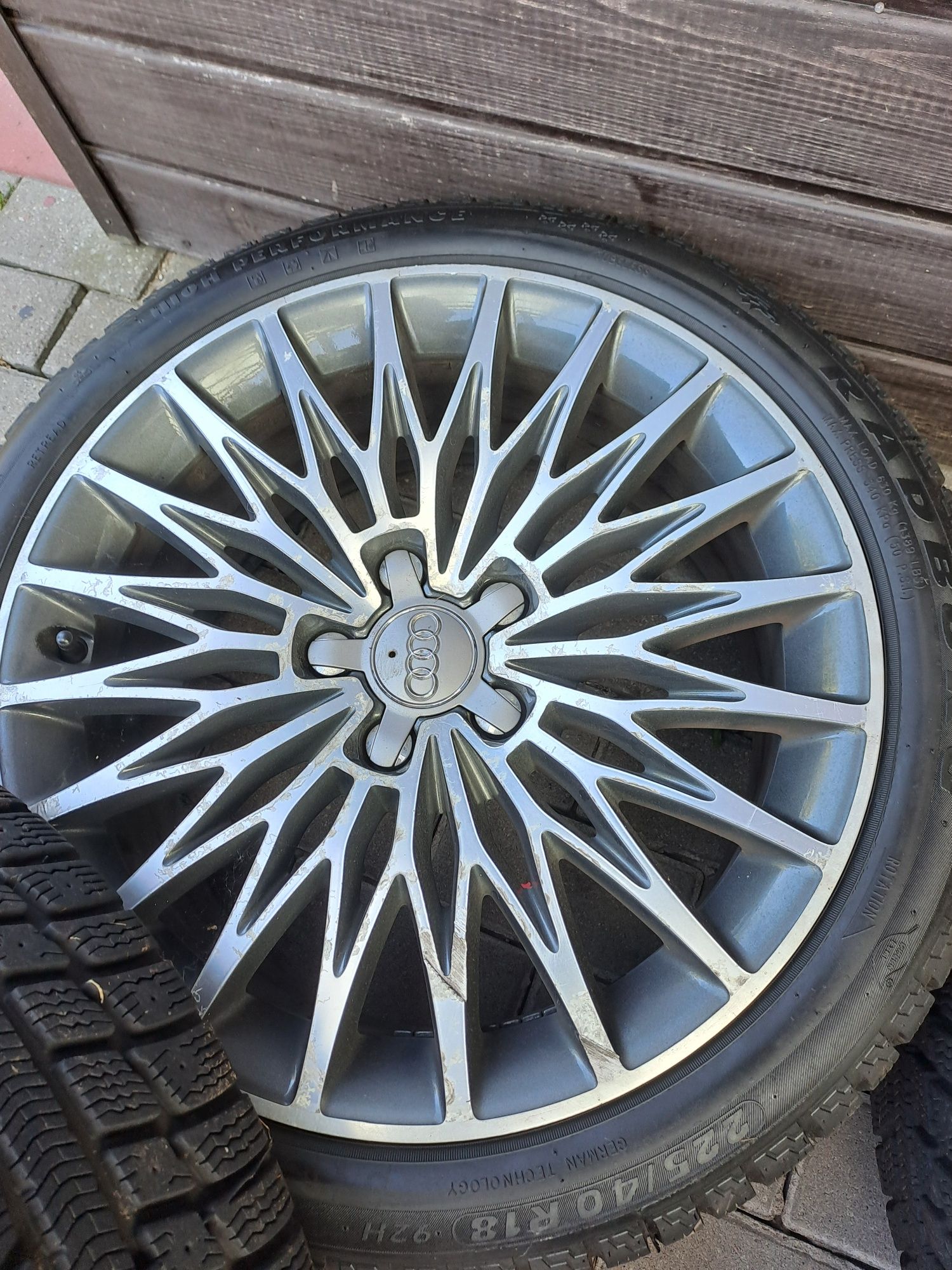 Alufelgi  audi a3 8v s line 5x112 18 cali opony zimowe