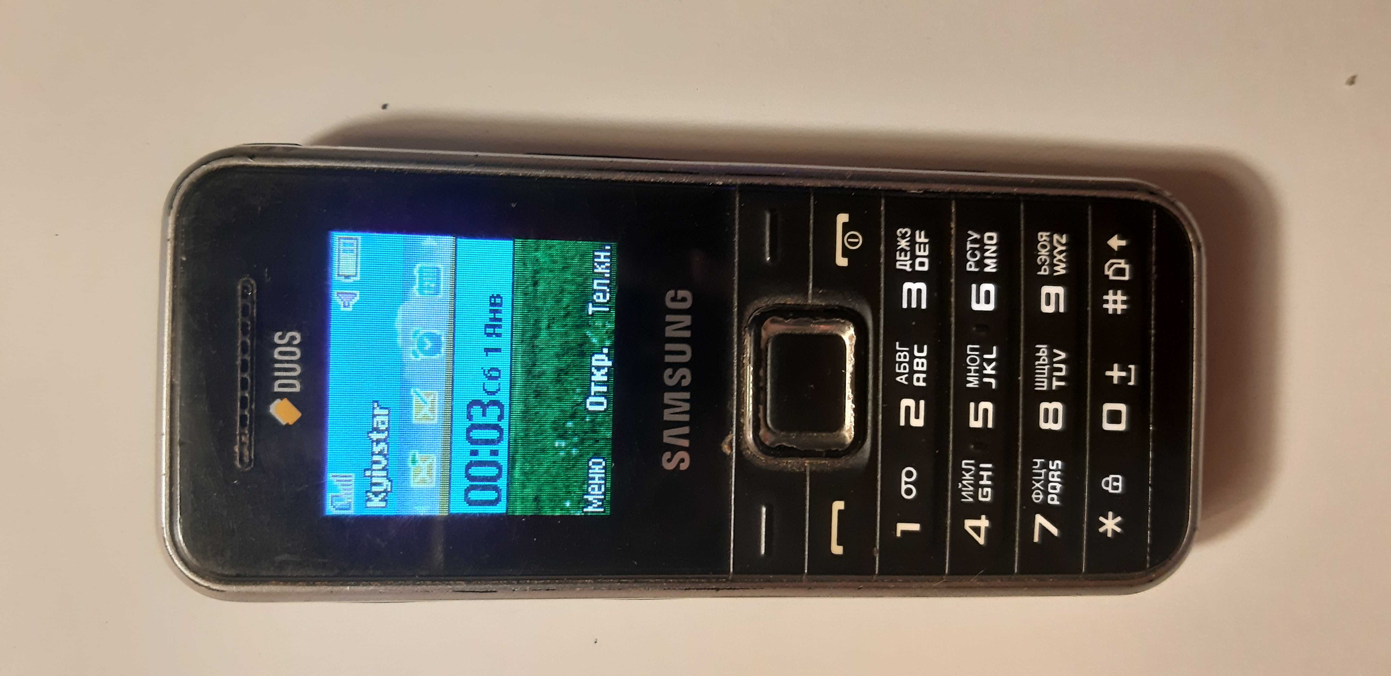 Мобильный телефон  самсунг GTE 1182