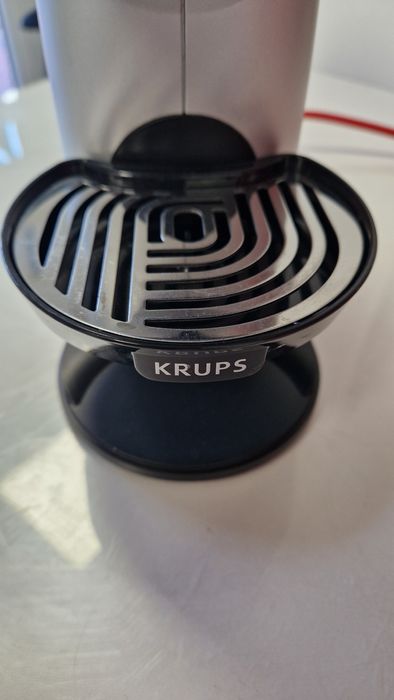 Ekspres na kapsułki Krups Nescafe Dolce Gusto Genio S Touch KP440E