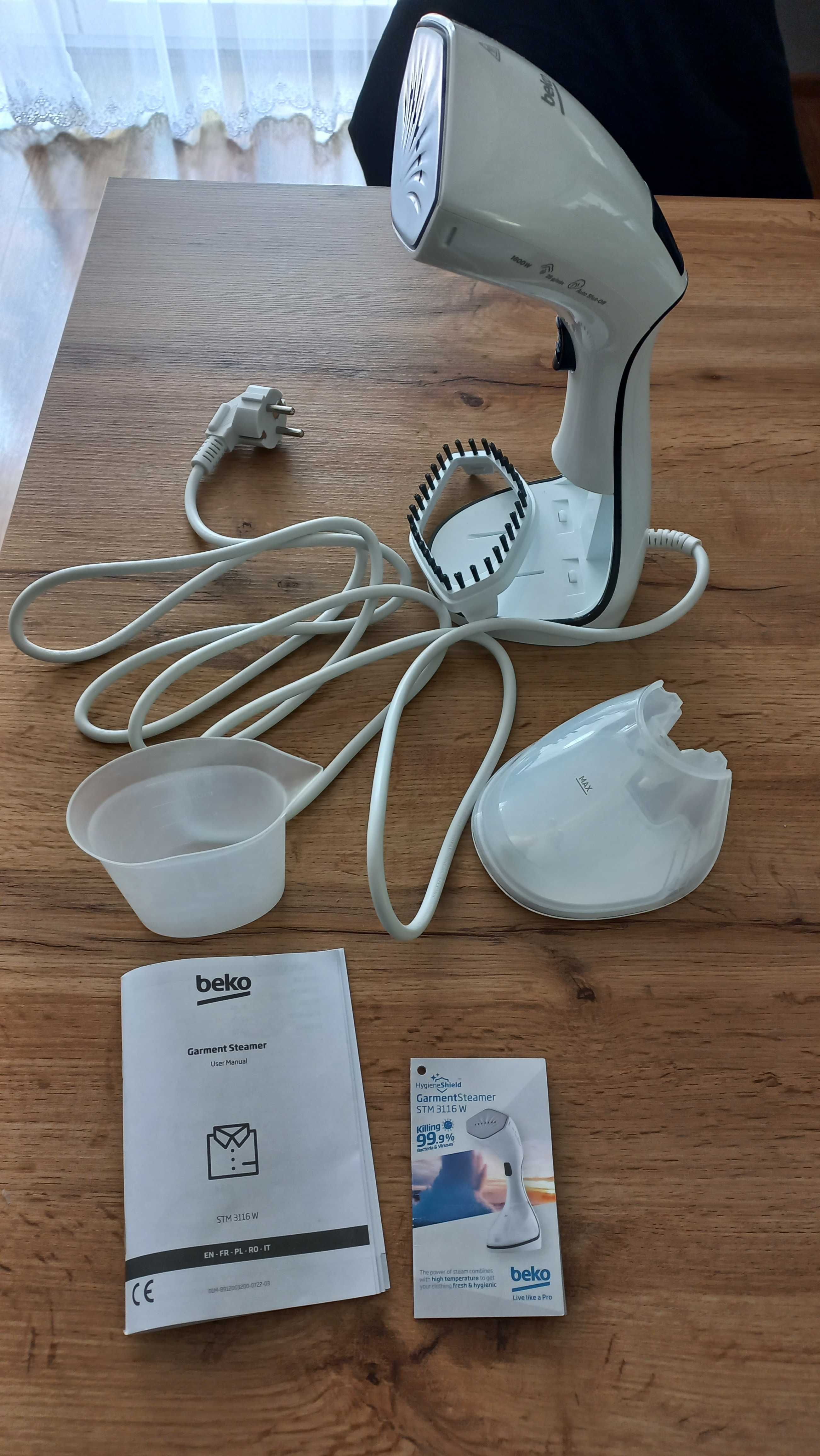 Parownica steamer do ubrań Beko STM 3116 W 1600 W  NOWA!!!
