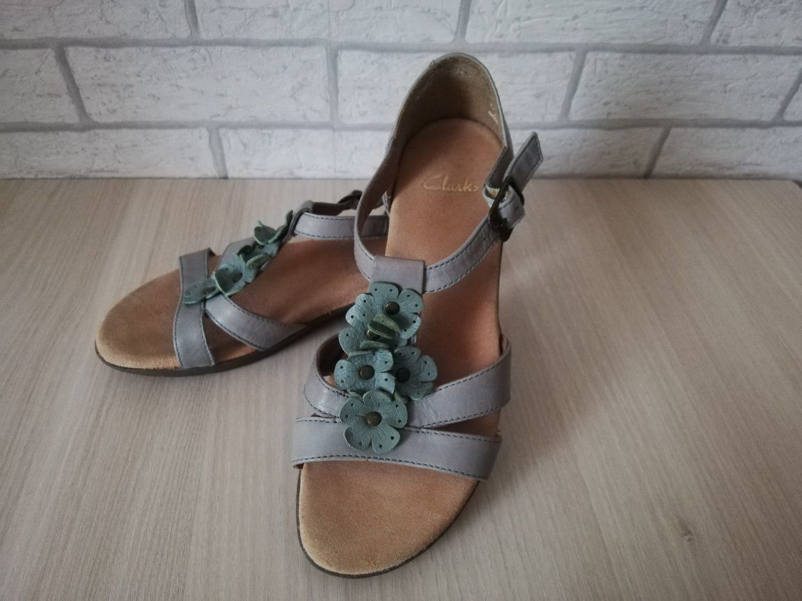 Sandały skórzane damskie Clarks rozmiar 3 i 1/2