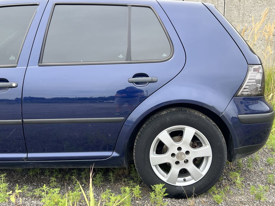 VW Golf 4 1.4 бензин