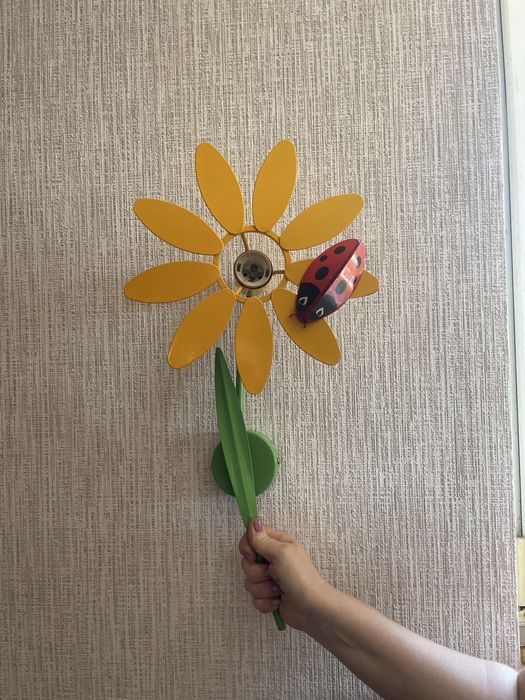 Лампа (бра, світильник)