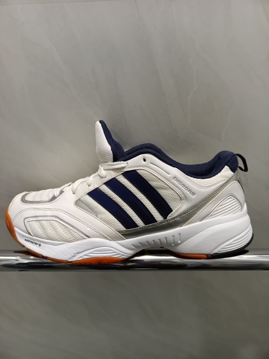 Трекинговые кроссовки Adidas,27.5см