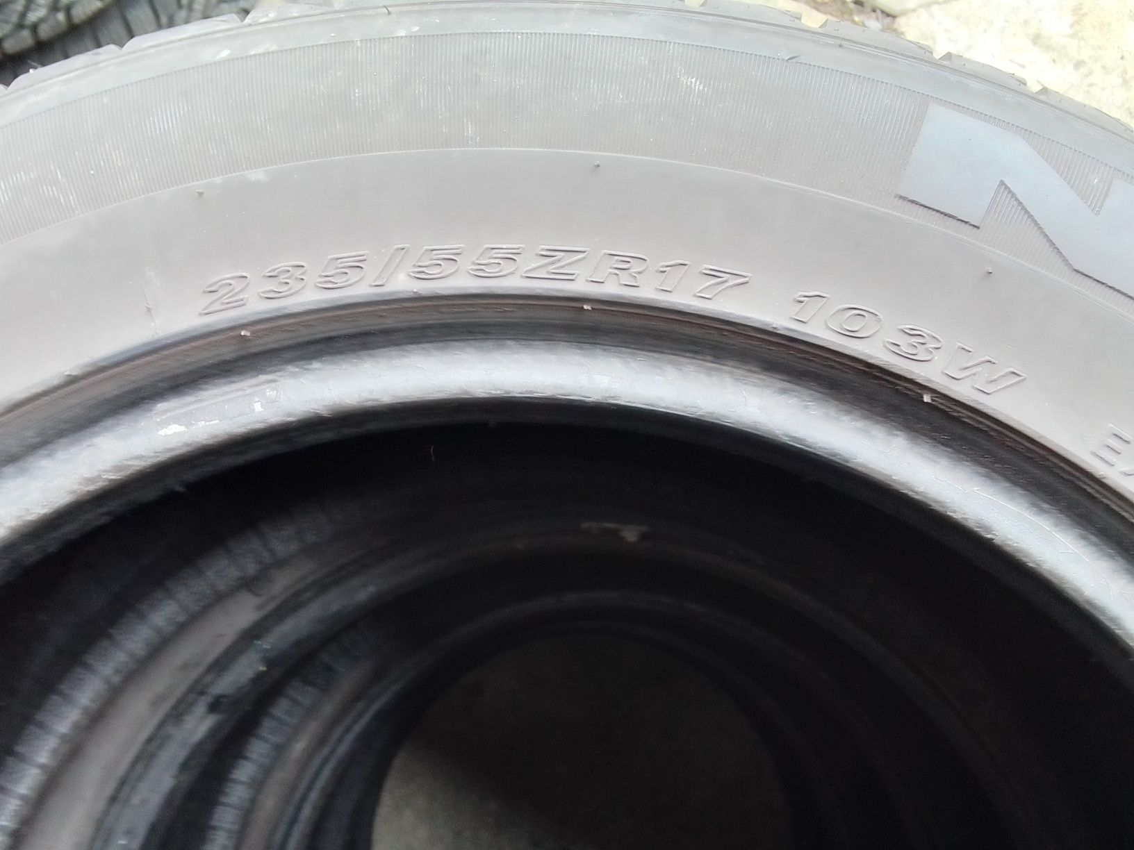 Cena za 4 Opony letnie 235/55r17 NEXEN