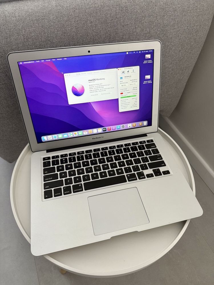 Macbook Air 13 2017 ( i7 2.2/3.2 Ghz, 8 gb Ram, 256GB ssd, 94% АКб )