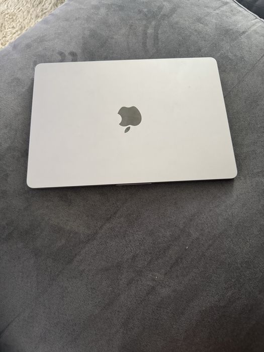 Macbook Air M2 - 16gb / 512ssd - 2022 -13.6”
