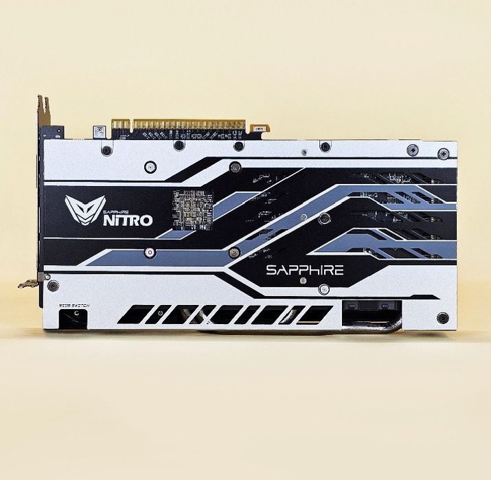 Sapphire Radeon RX 570 8gb nitro + GDDR5