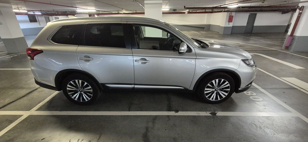 MitsubishiOutlander 2.0 MIVEC Active 2WD
2020 • Gasolina • 70.000