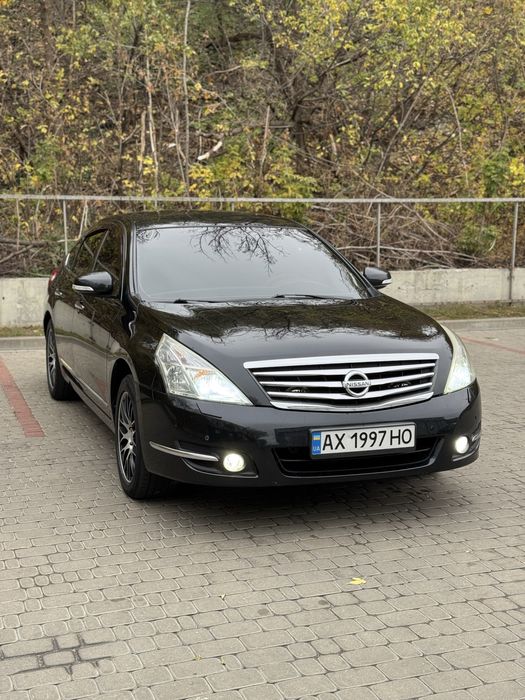 Nissan Teana J32