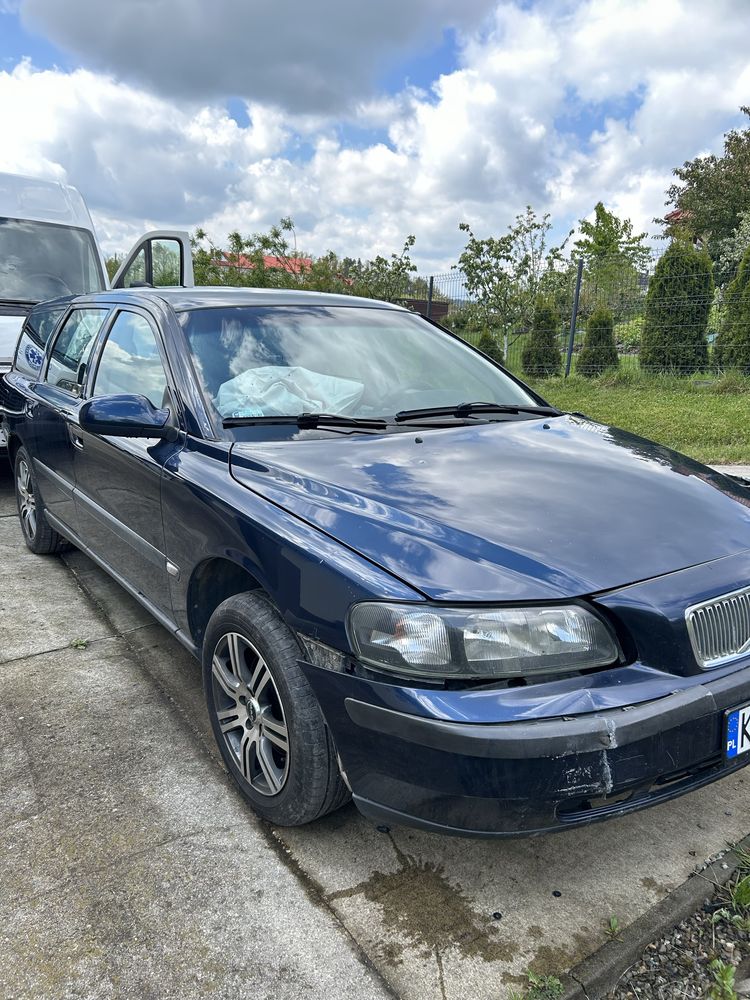 Volvo V70 II 2.4 D5 uszkodzone