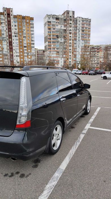 Mitsubishi Grandis Макс комплектація Шкіра  6 місць