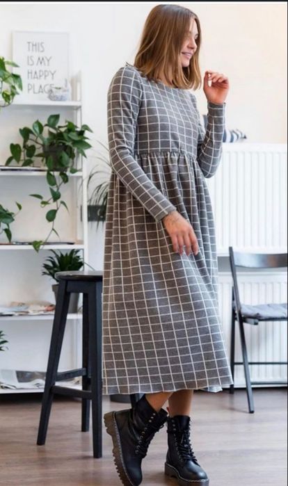 Тепле кашемірове плаття для вагітних та годуючих.