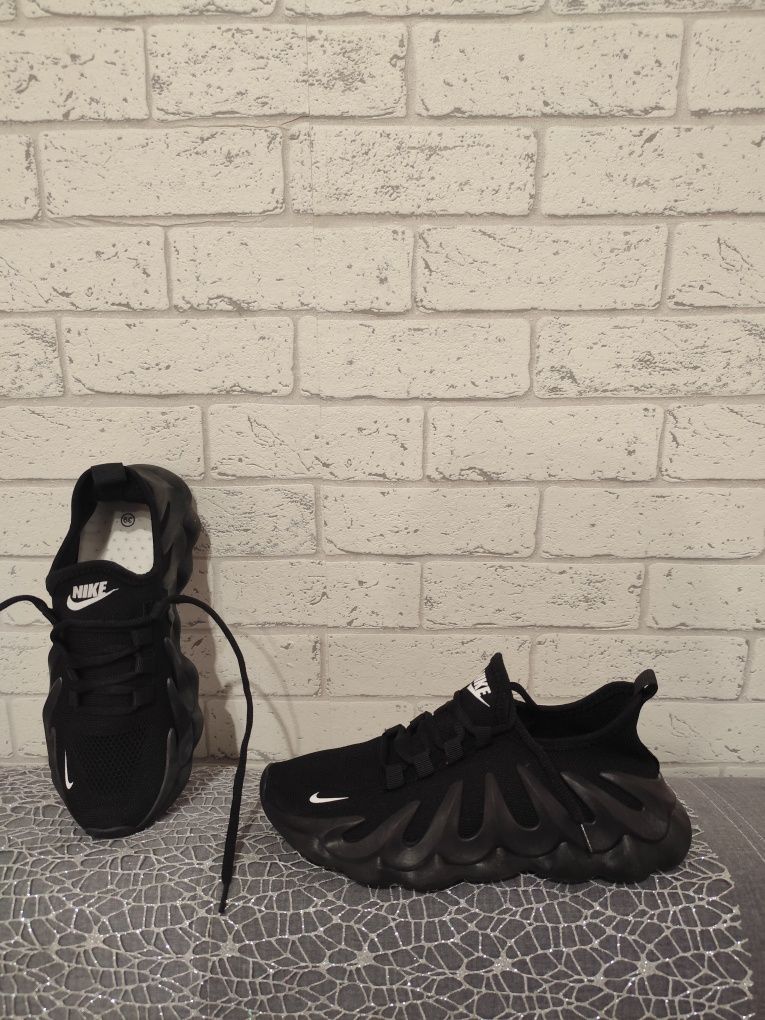 Adidasy muszelki 39