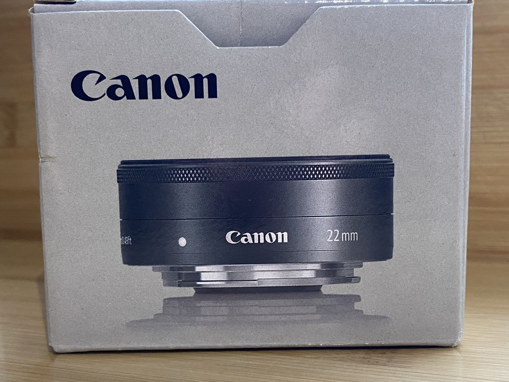 Obiektyw canon 22mm macro (mocowanie EF-M) swietny stan