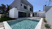 Moradia Nova I T3 Piscina I Garagem Fechada | Aroeira