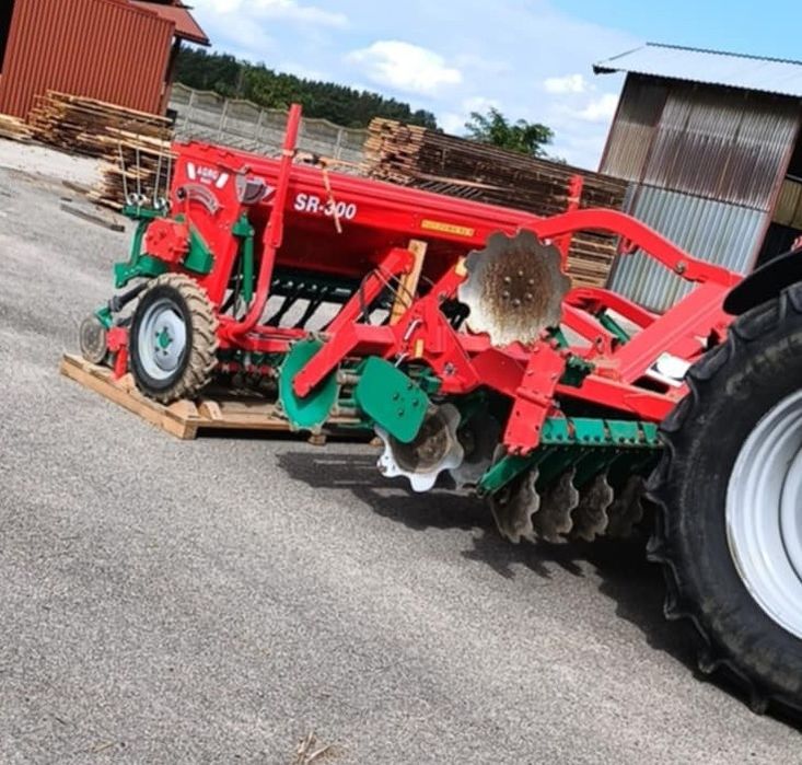 zestaw  uprawowo-siewnny agromasz 3m agregat talerzowy