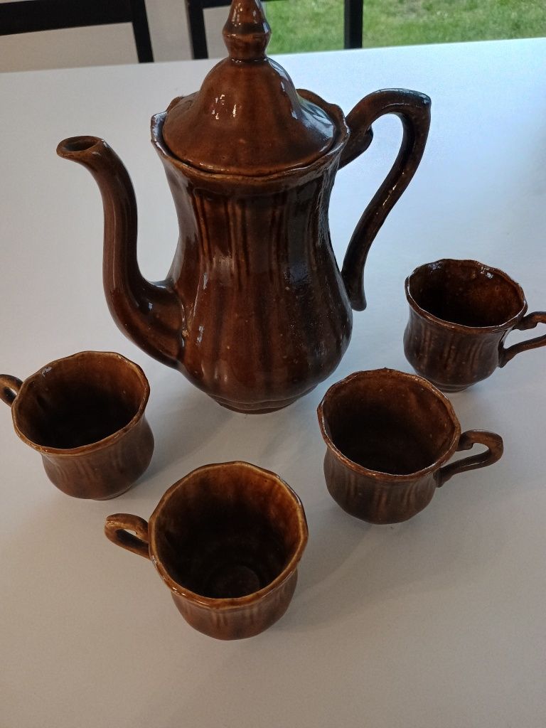 Ceramiczny zestaw imbryk i 4 filiżanki