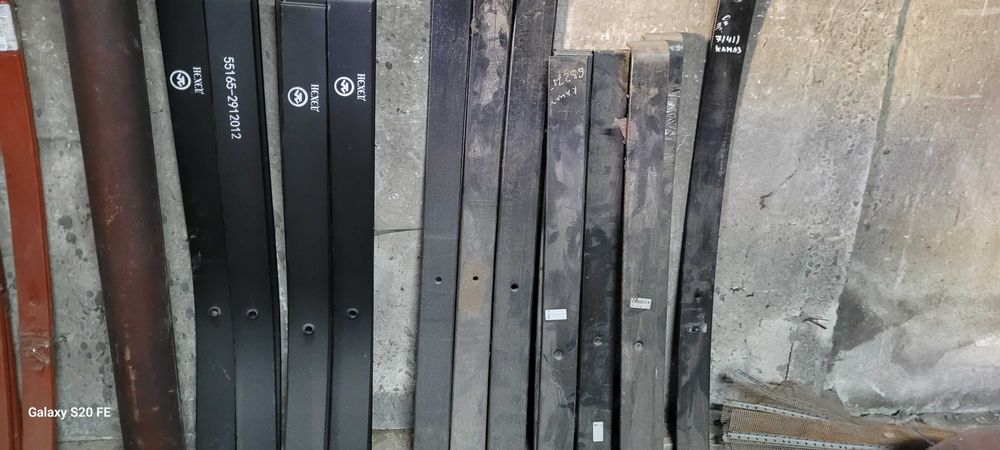 Рессоры передние, задние. Листы рессорные перед зад МАЗ КрАЗ ЗИЛ БЫЧОК