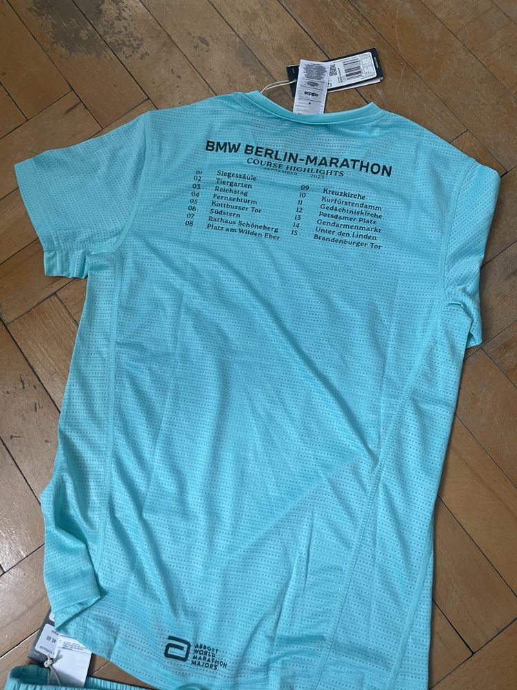 Damski strój biegowy koszulka spodenki Adidas Berlin Marathon XS nowy