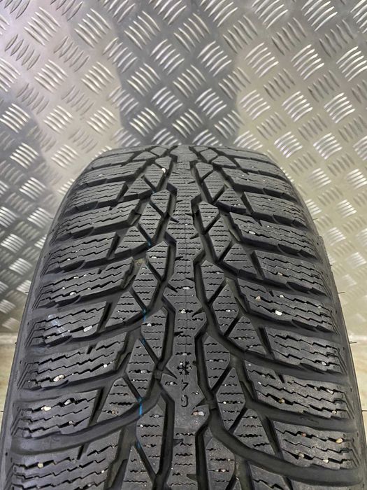 Koła Toyota Corolla Yaris Auris Avensis 7x16 ET40 5x114,3 Adax Koźle