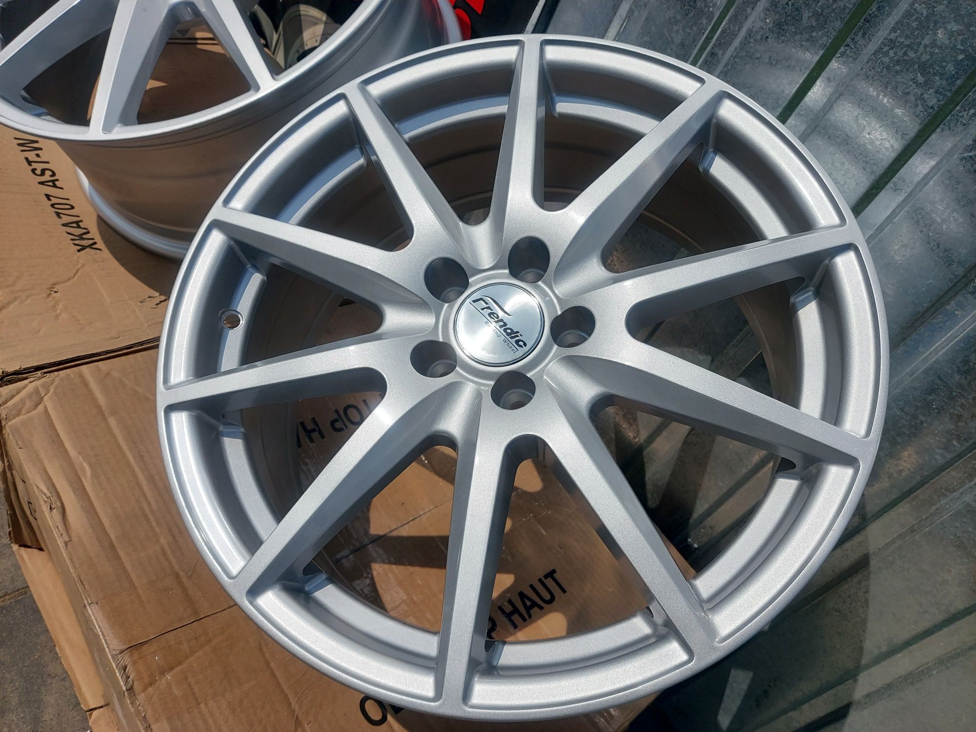 Nowe alufelgi 17 cali 5x98 Fiat TIPO EGEA DOBLO 500L