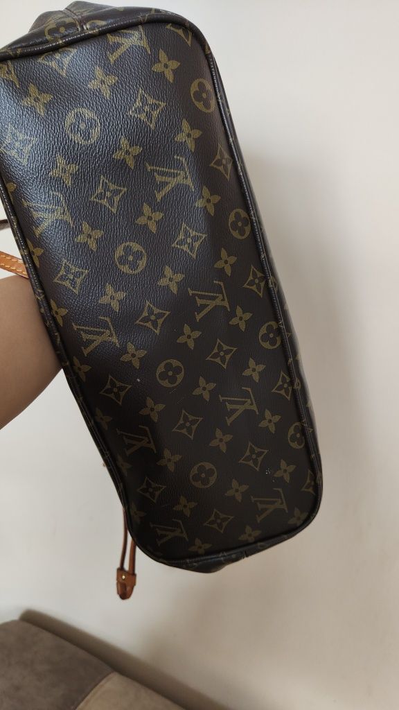 Louis Vuitton skóra naturalna neverfull